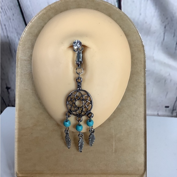 Clip-On Belly Button Ring - Picture 4 of 6